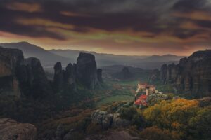 meteora, greece, monastery-4191908.jpg